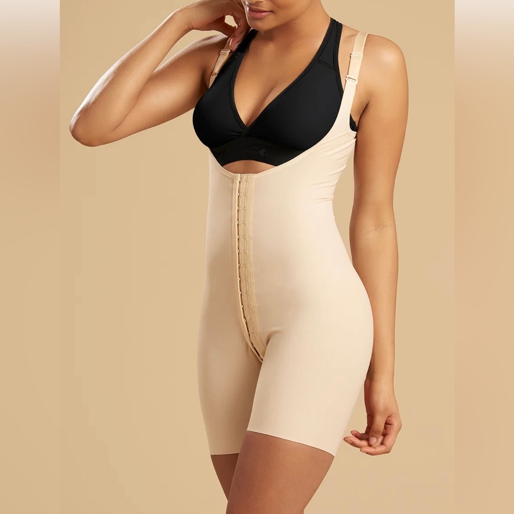 Marena Recovery compression mid thigh bodysuit with high back Size L SFBHTfaja